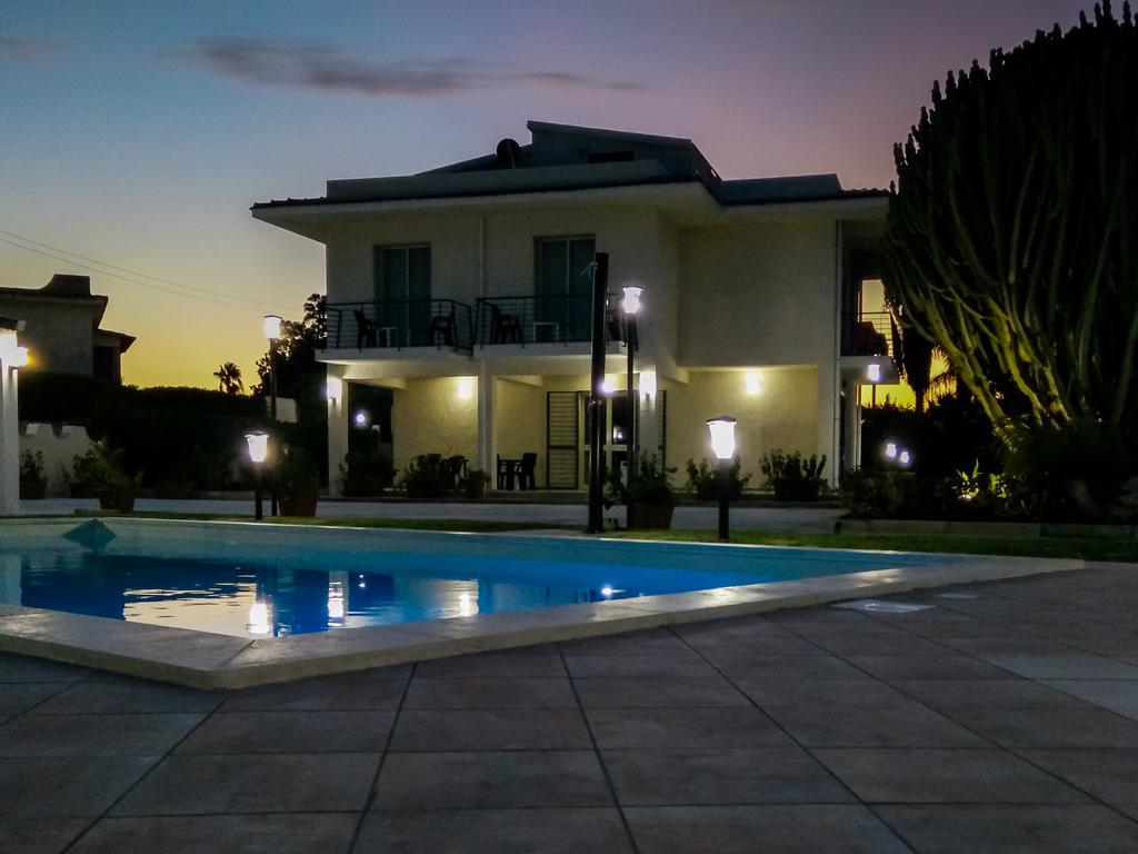 Residence Villa Eva シラクーサ エクステリア 写真